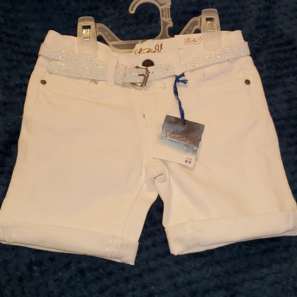 Studio V Other - KIDS SHORTS SIZE 6X